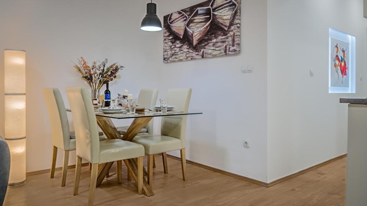 Brand New Apartment In City Center, Big Terrace Zagreb Eksteriør bilde